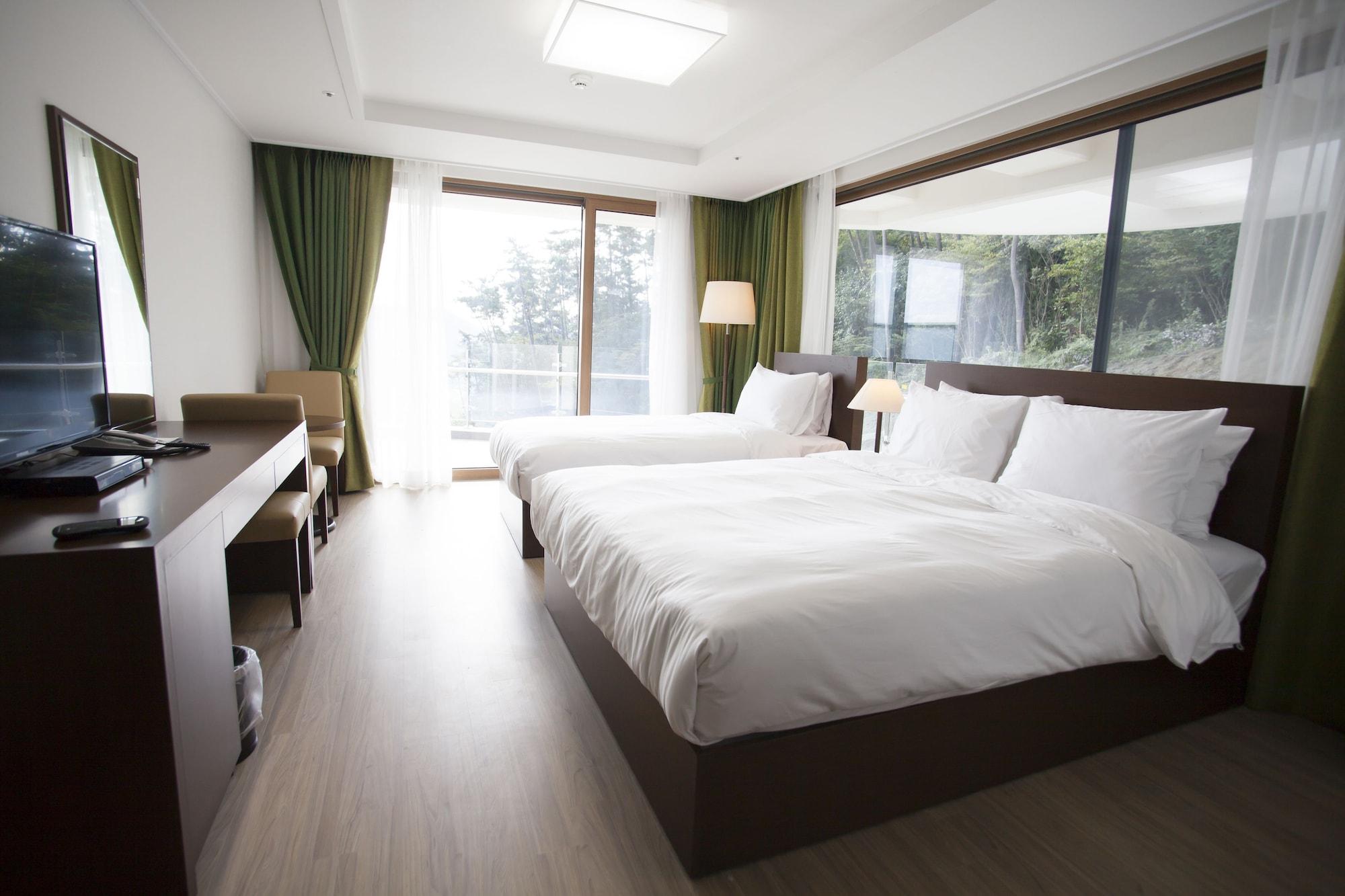 Dongwon Youthhostel Tongyeong Ngoại thất bức ảnh