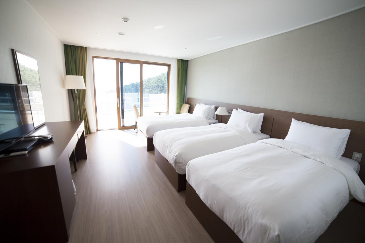 Dongwon Youthhostel Tongyeong Ngoại thất bức ảnh