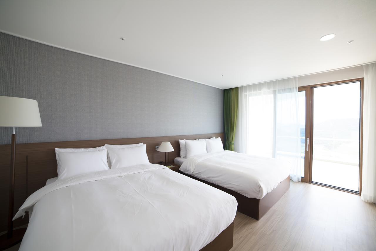 Dongwon Youthhostel Tongyeong Ngoại thất bức ảnh