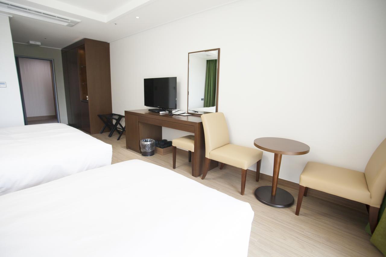 Dongwon Youthhostel Tongyeong Ngoại thất bức ảnh
