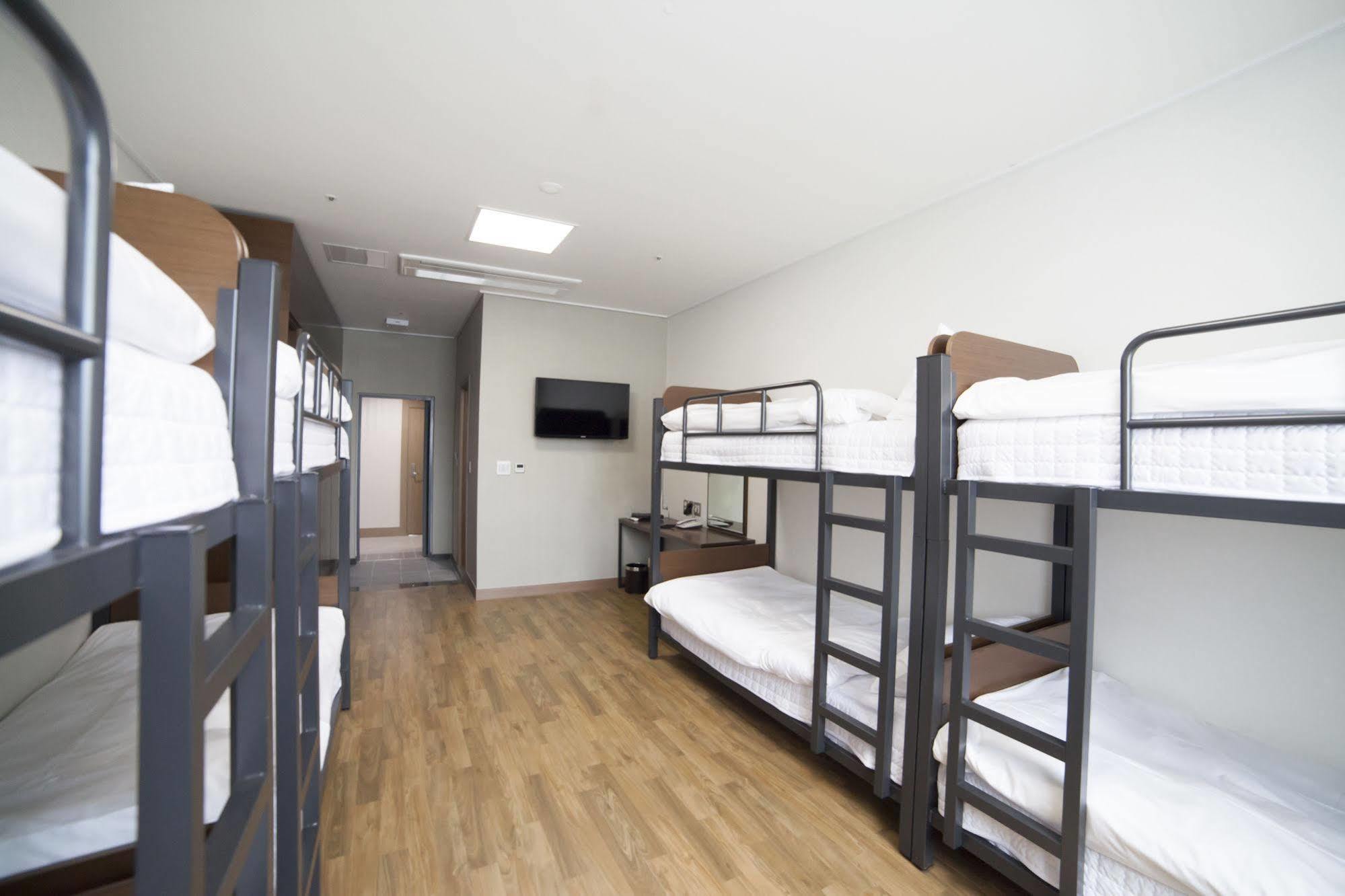 Dongwon Youthhostel Tongyeong Ngoại thất bức ảnh
